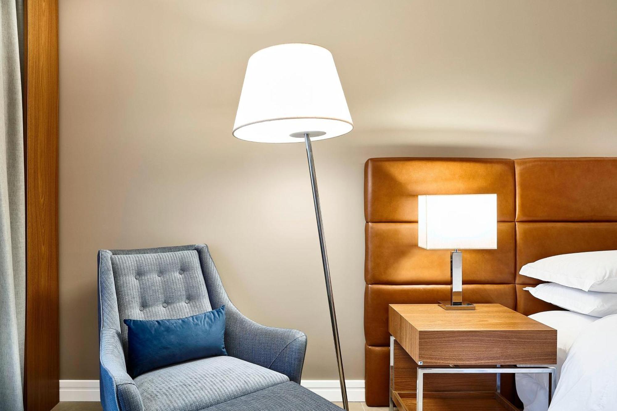Sheraton Santos Hotel Zewnętrze zdjęcie Floor lamp
