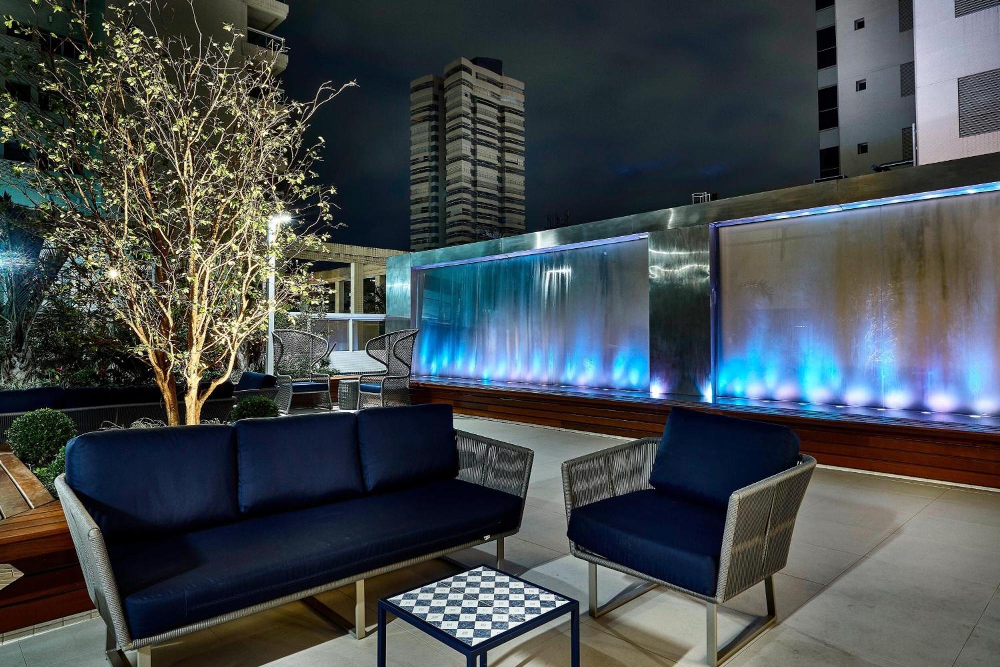 Sheraton Santos Hotel Zewnętrze zdjęcie The rooftop lounge at the W New York - Union Square