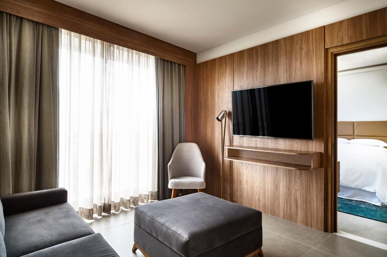 Sheraton Santos Hotel Zewnętrze zdjęcie A room at the hotel